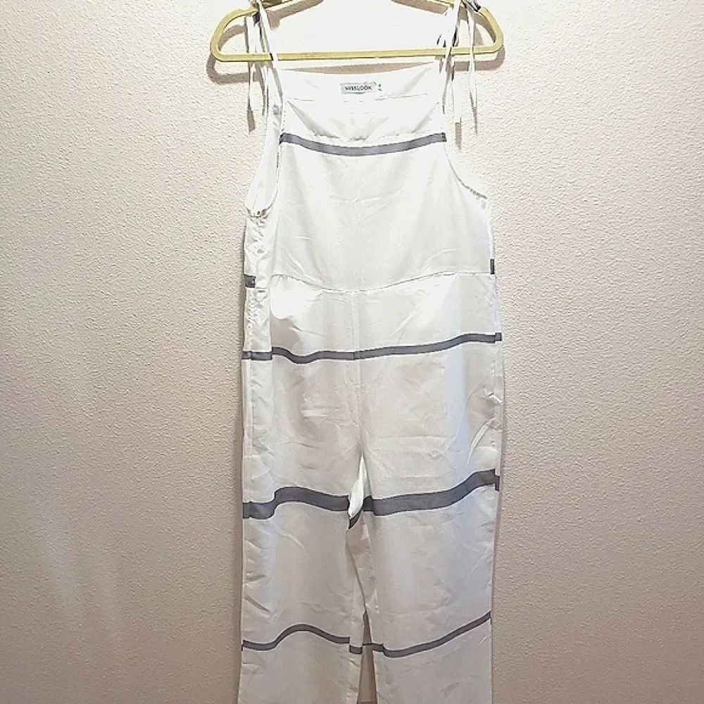 *Misslook romper, size S, white with blue